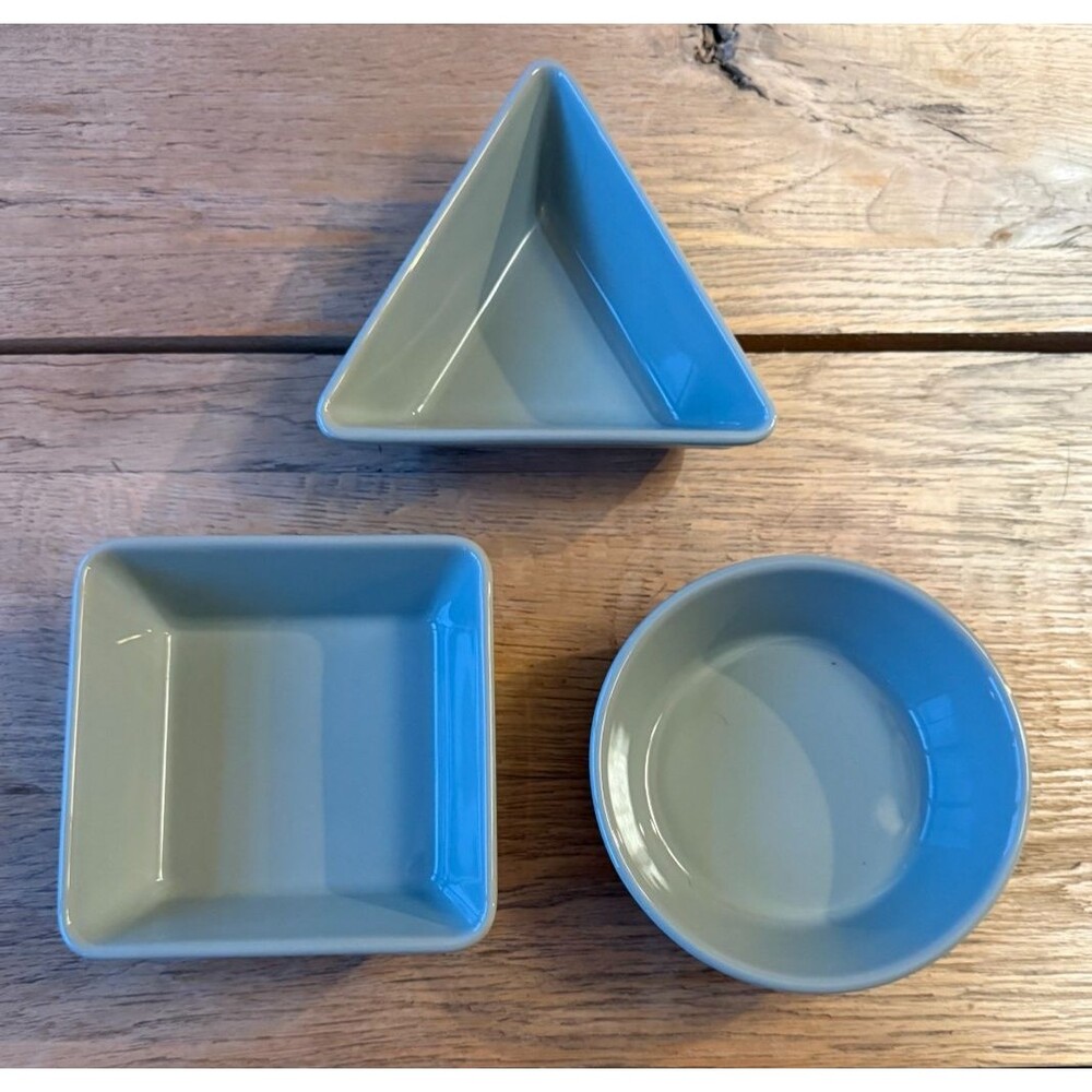 Le Creuset Stoneware Geometric Tapas Serving Dishes Set of 3 Sea Salt Green NEW - Picture 2 of 7